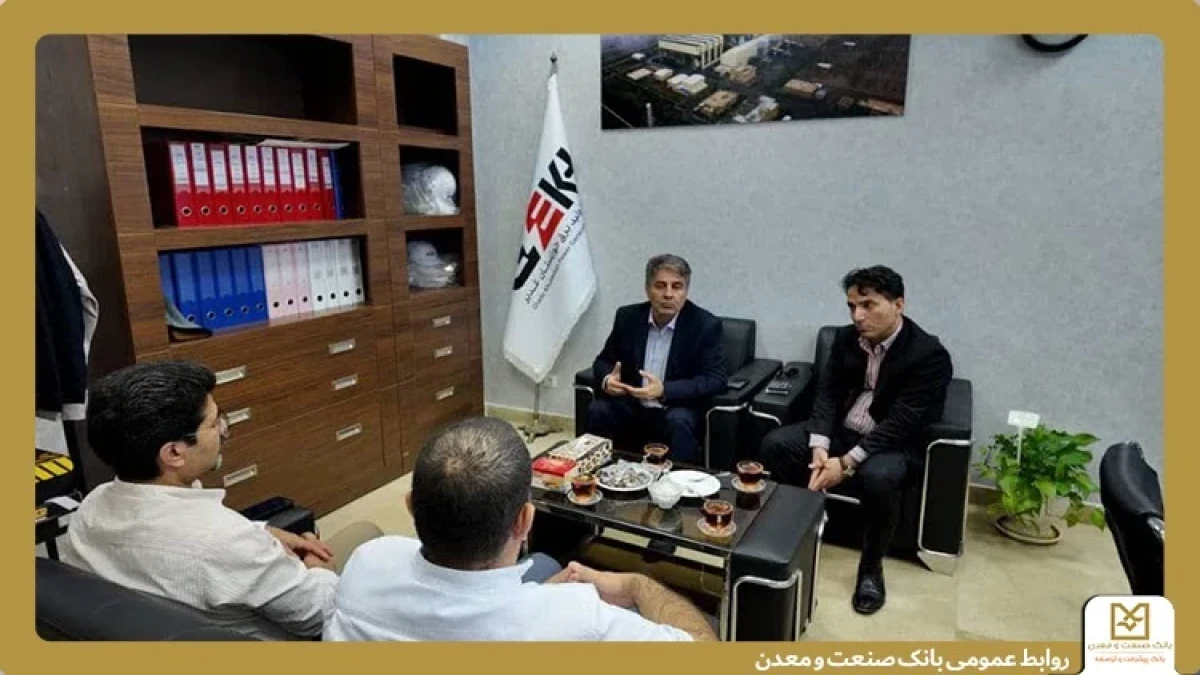 بازدید مدیر بانك صنعت و معدن استان خوزستان از نیروگاه سیكل تركیبی ۵۰۰ مگاواتی بهبهان