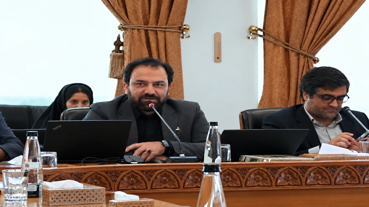 هدفگذاری اسقاط ۷۰۰ هزار دستگاه سالیانه ؛ نوسازی ناوگان پلتفرم های کار، تاکسی های اینترنتی و حمل و نقل عمومی