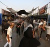 تجمع زائران حسینی در مرز مهران عراق|  زائران به مرز نروند